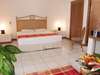 Veligandu Island Resort 